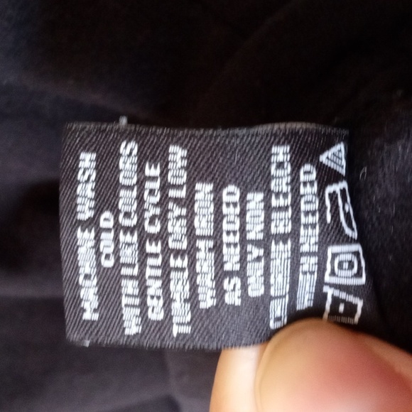 WXYZ | Mens | Skull and Rose's Short Sleeve Shirt - Picture 11 of 11